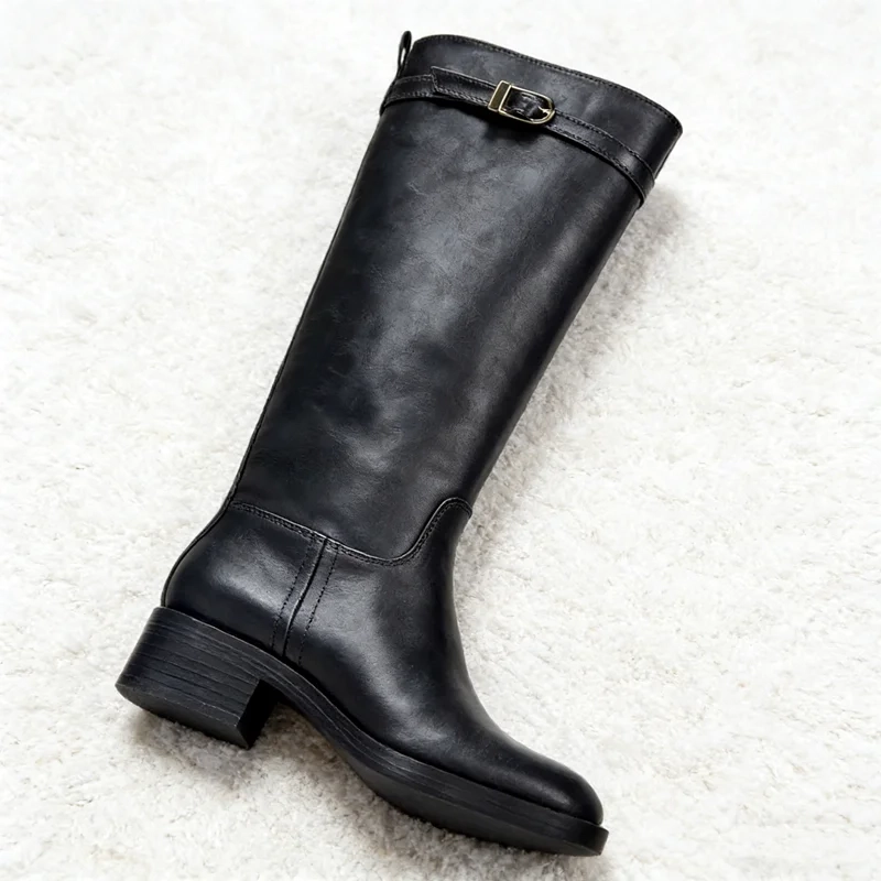 Unique Buckle Decorate Knee Boots - Image 3