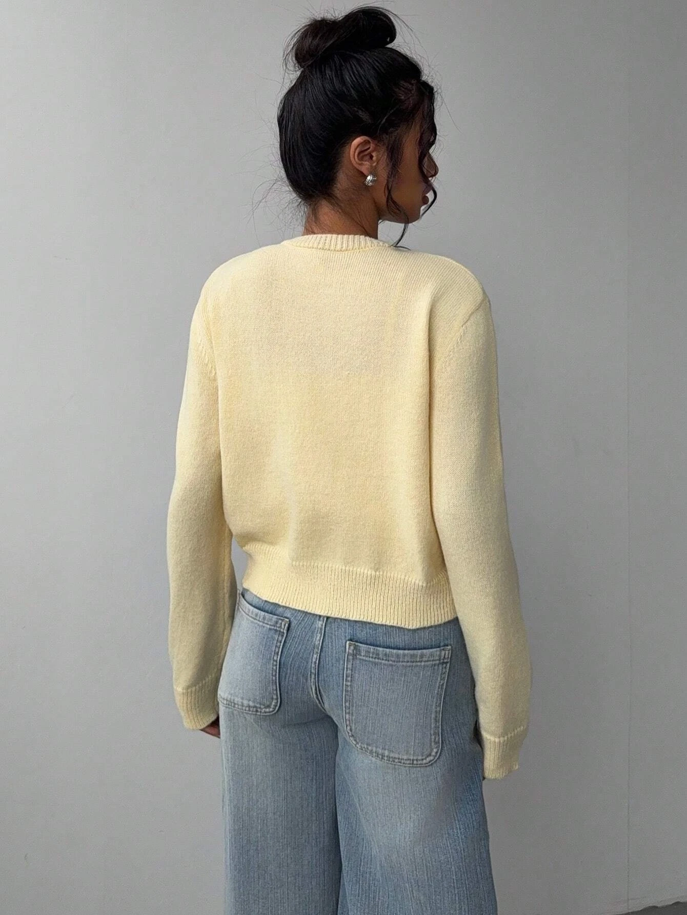 Solid Color Round Neck Long Sleeve Loose Cropped Top Single-breasted Sweater Cardigan - Image 2