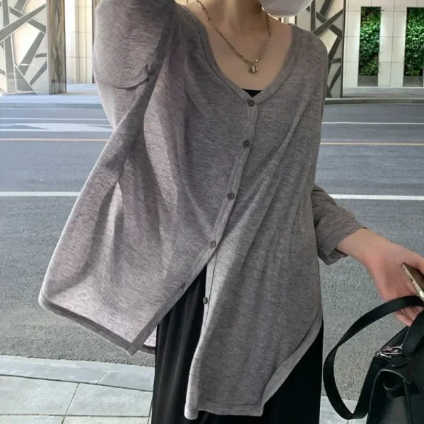 Women's Lightweight V-Neck Long Sleeve Cardigan Top