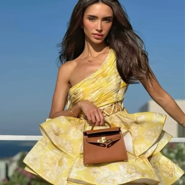 Single Shoulder Hollow Out Dresses